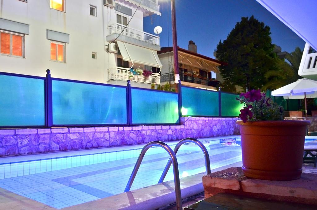 Villa Cariatis Nea Kallikrateia Exterior foto